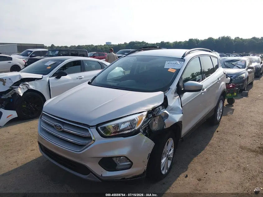 2018 FORD ESCAPE SE