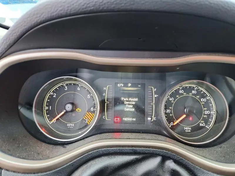 2014 JEEP CHEROKEE SPORT  