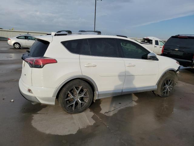 2016 TOYOTA RAV4 SE