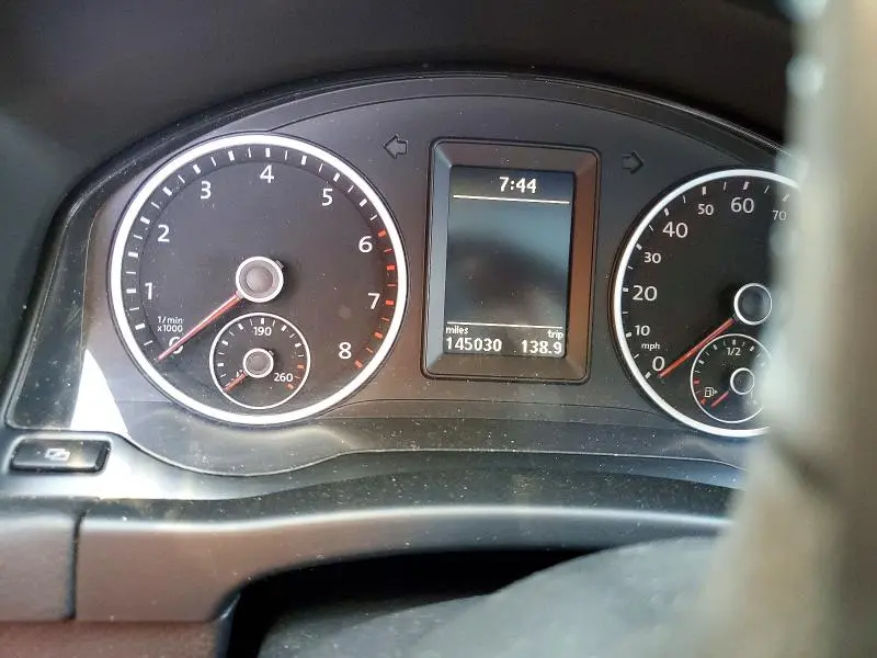 2012 VOLKSWAGEN TIGUAN S  