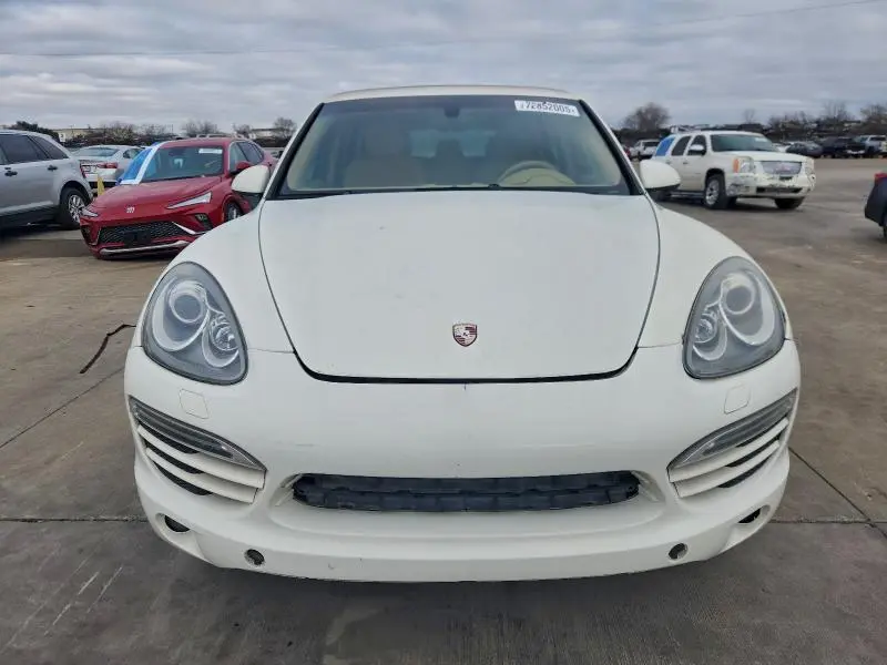 2012 PORSCHE CAYENNE   