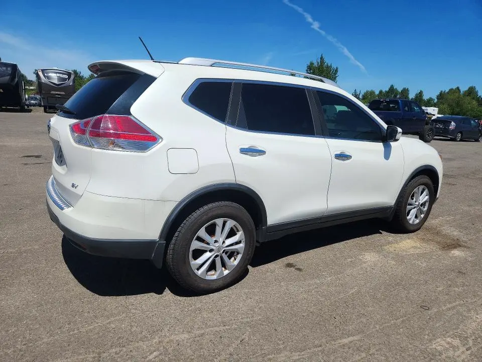 2016 NISSAN ROGUE SV  