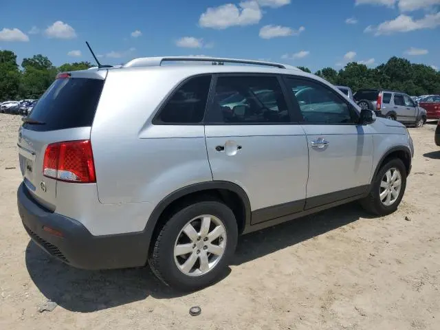 2013 KIA SORENTO LX  