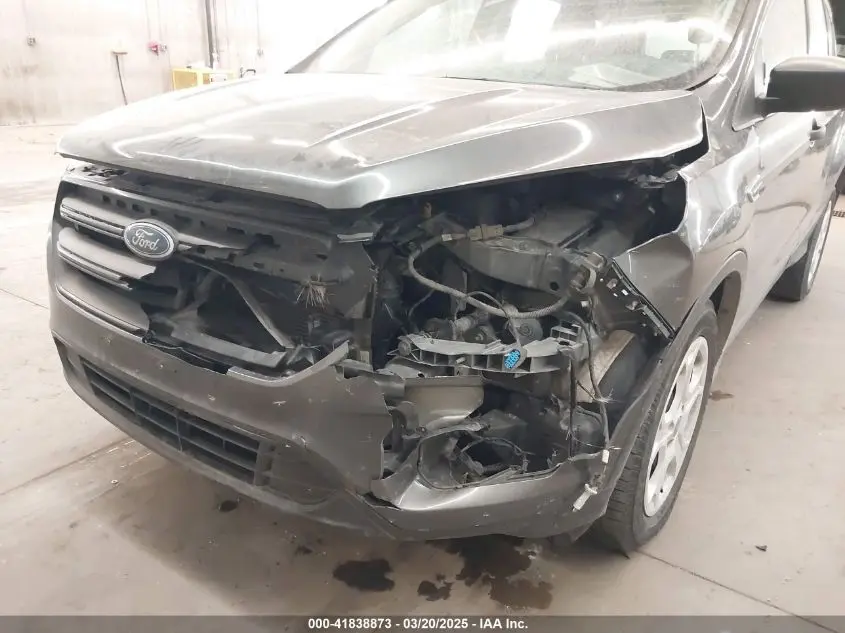 2017 FORD ESCAPE S