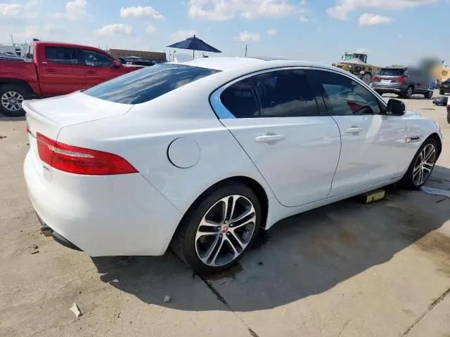 2017 JAGUAR XE PREMIUM  