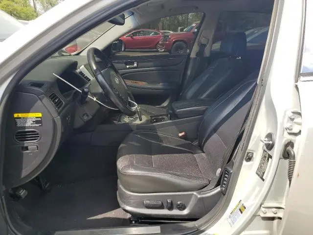 2010 HYUNDAI GENESIS 3.8L  