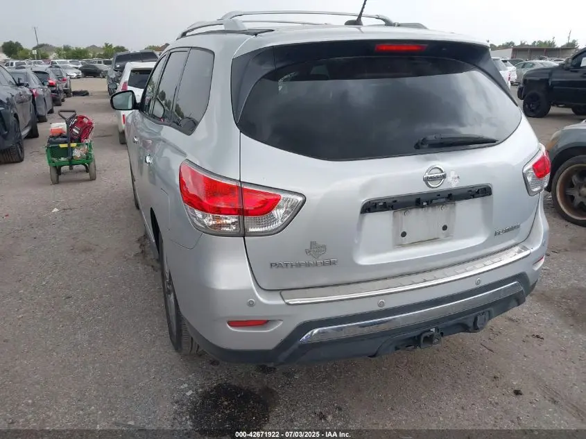 2013 NISSAN PATHFINDER PLATINUM