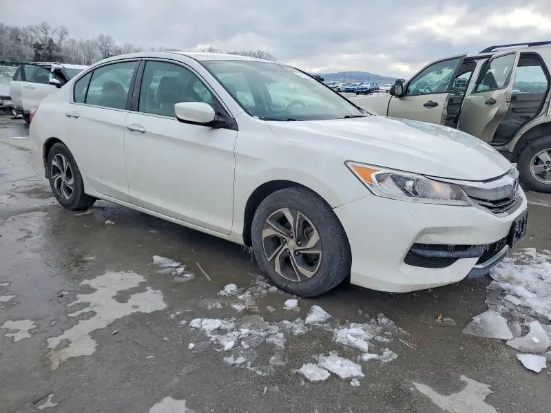 2017 HONDA ACCORD LX  