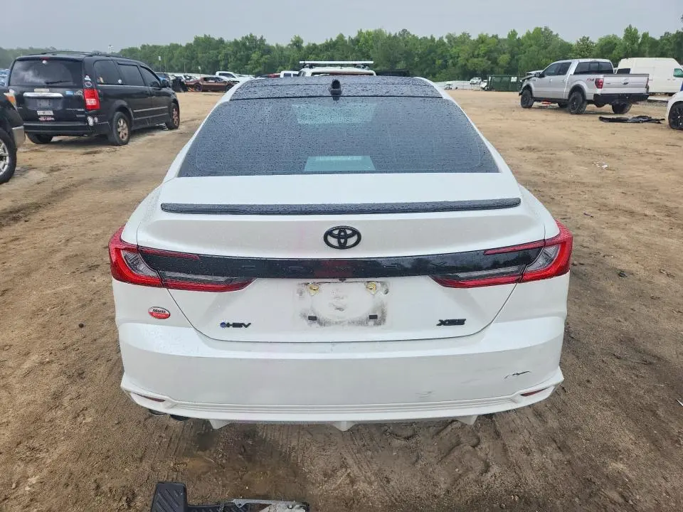 2025 TOYOTA CAMRY XSE  