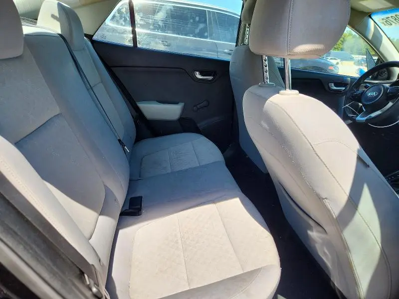 2018 KIA RIO LX  