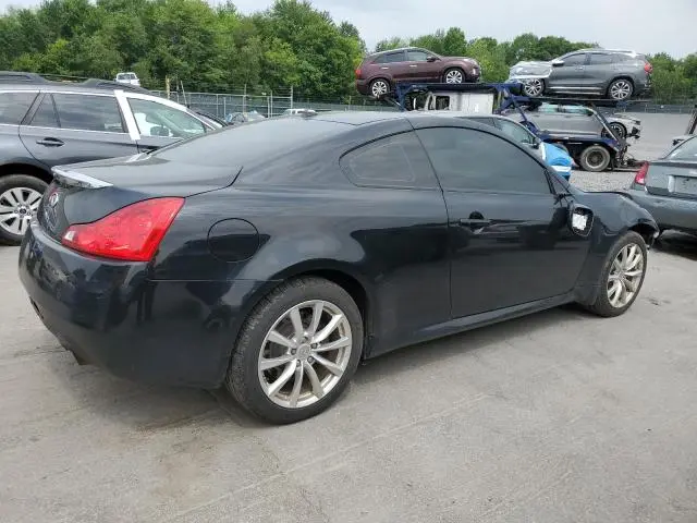 2013 INFINITI G37   