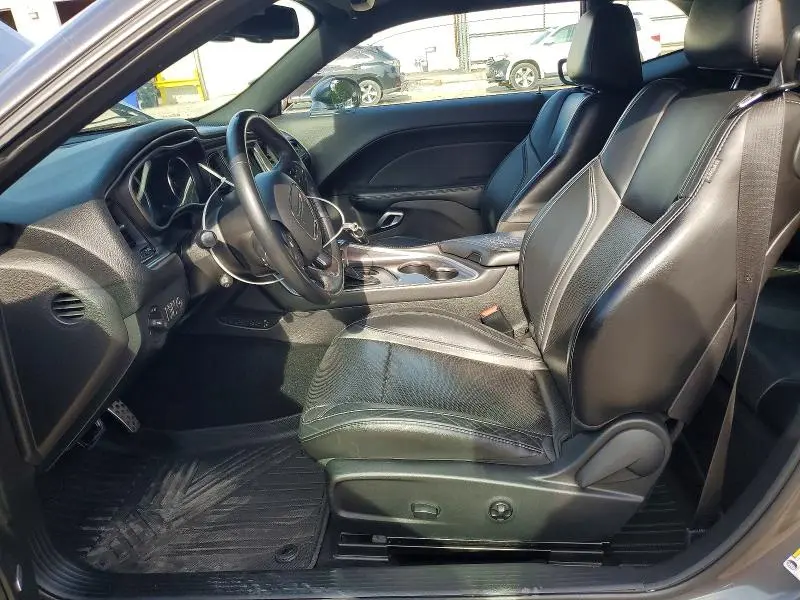 2019 DODGE CHALLENGER SXT  