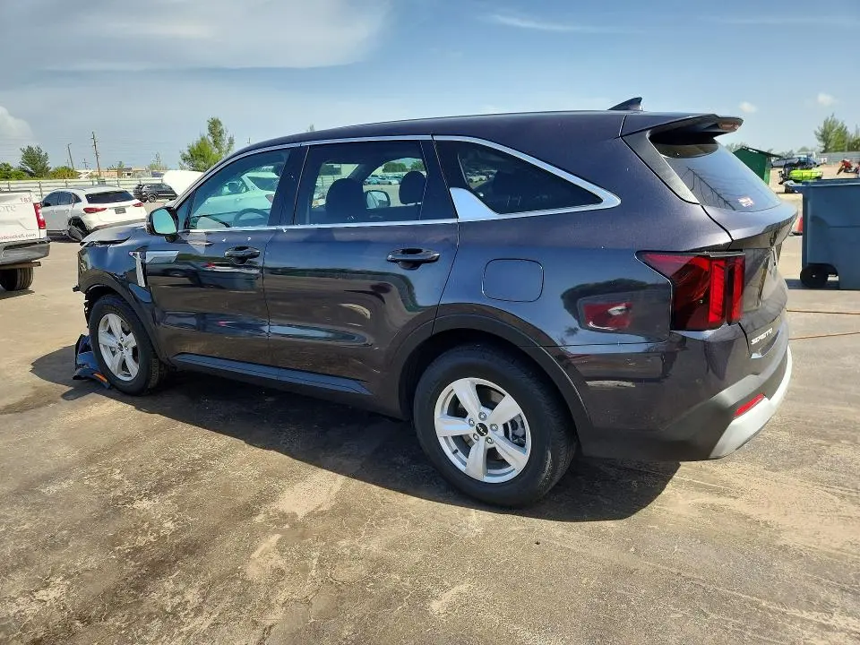 2025 KIA SORENTO LX  