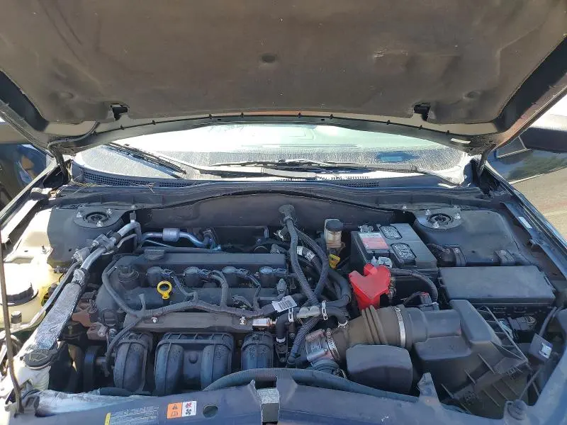 2011 FORD FUSION S  
