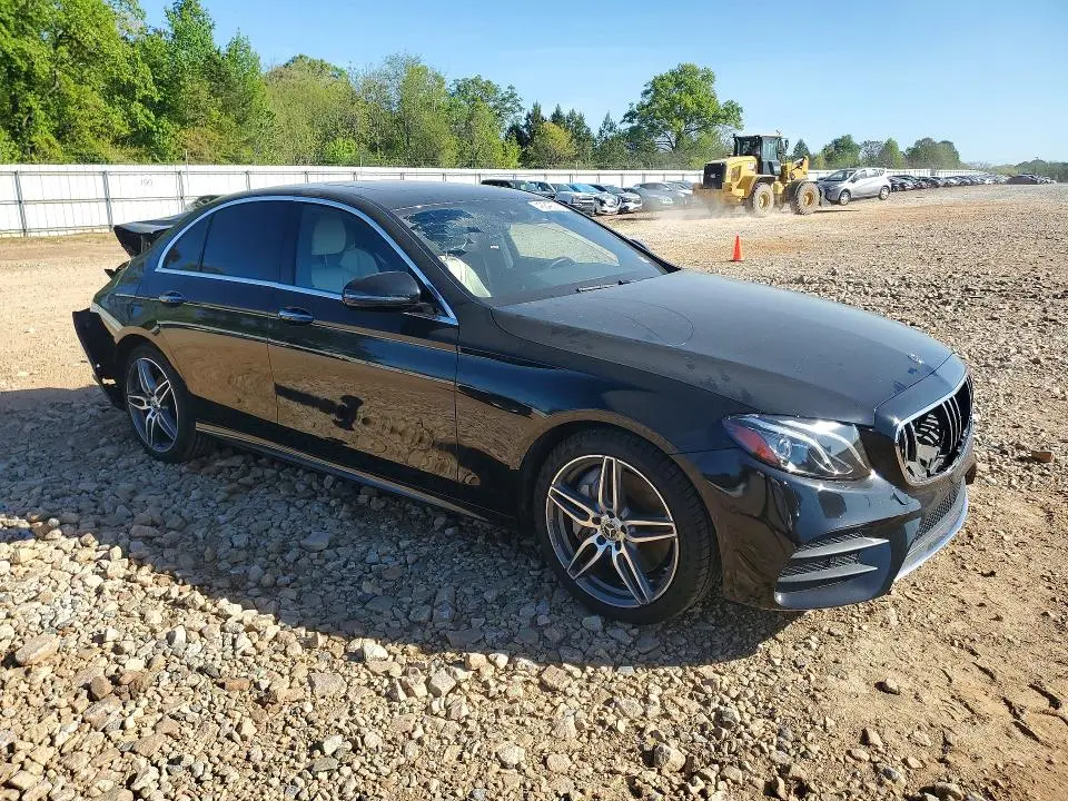 2017 MERCEDES-BENZ E 300 4MATIC  