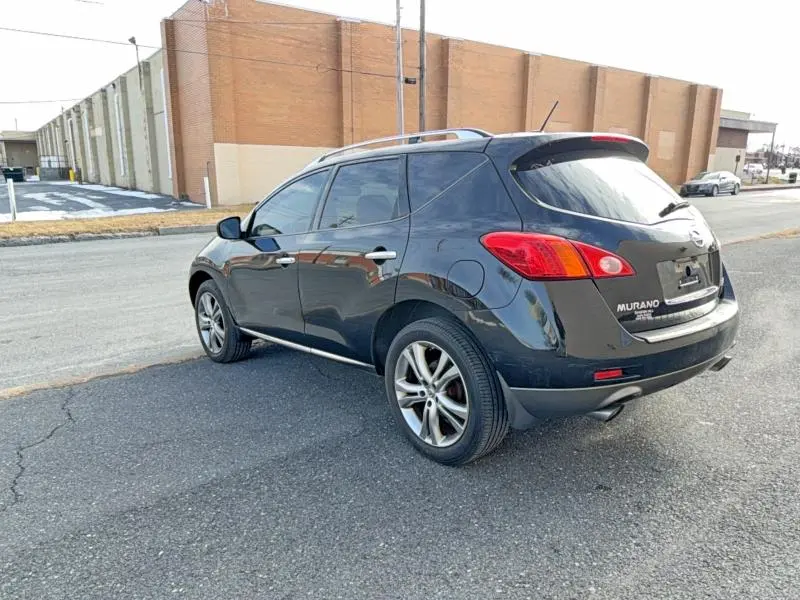 2010 NISSAN MURANO S  