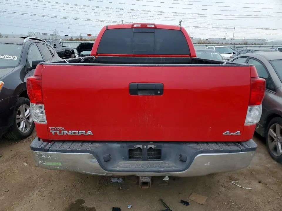 2013 TOYOTA TUNDRA DOUBLE CAB SR5  