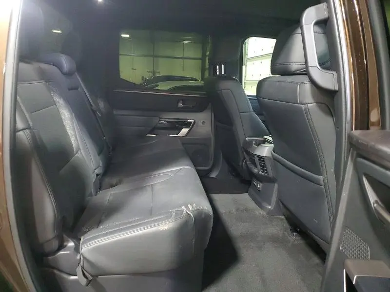 2025 TOYOTA TUNDRA LIMITED  