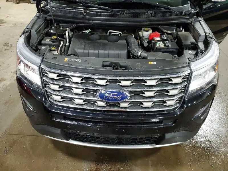 2017 FORD EXPLORER XLT  
