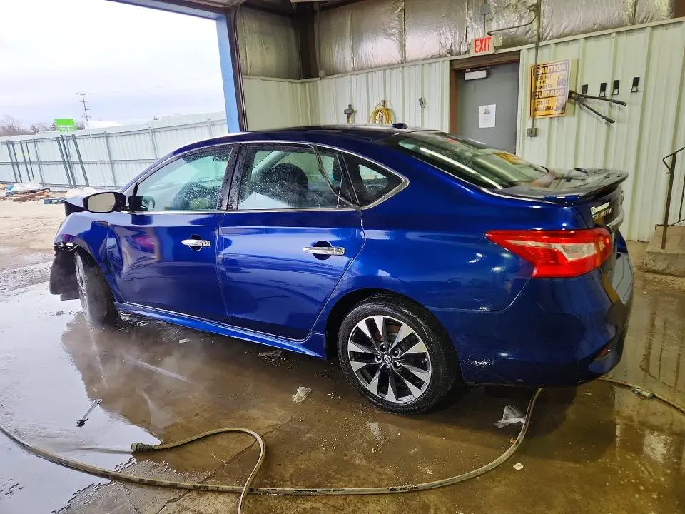 2016 NISSAN SENTRA SR  