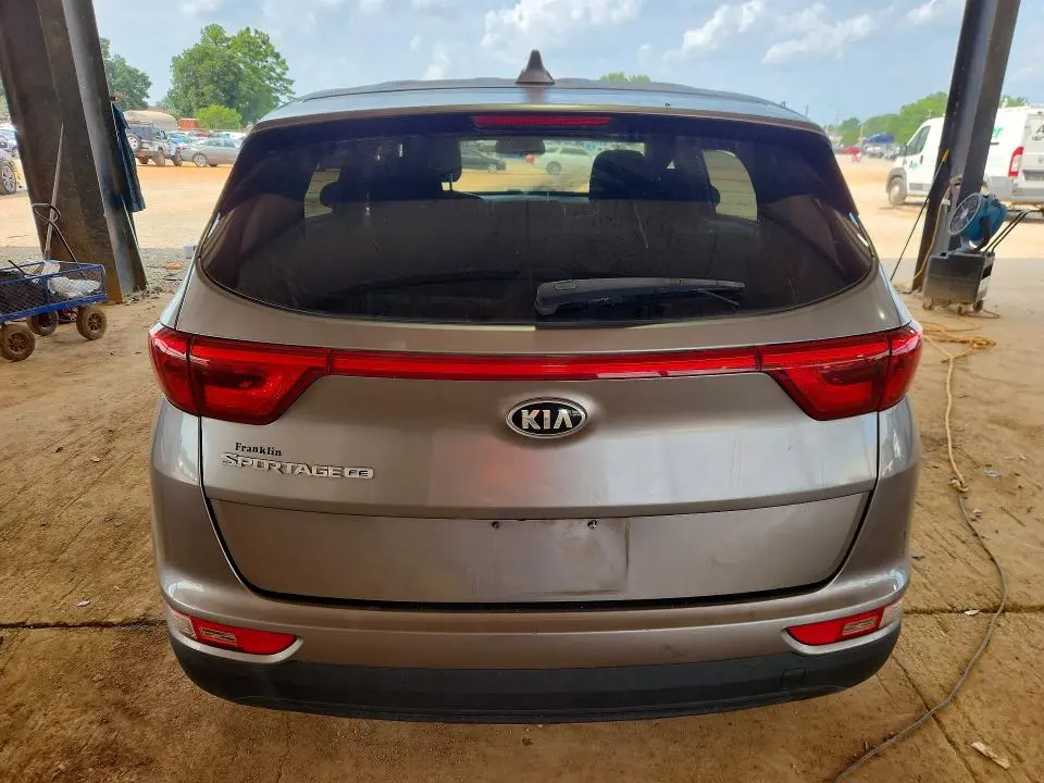 2017 KIA SPORTAGE LX  