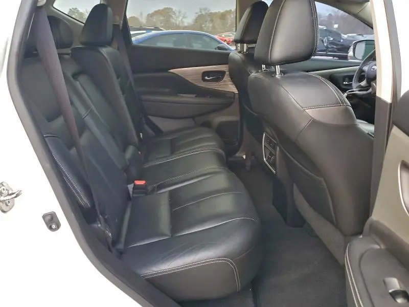 2015 NISSAN MURANO S  