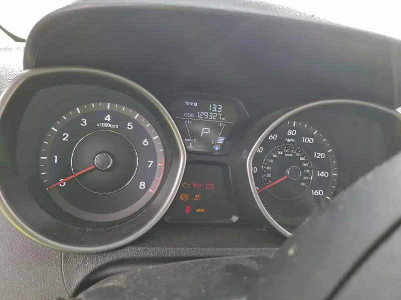 2011 HYUNDAI ELANTRA GLS  