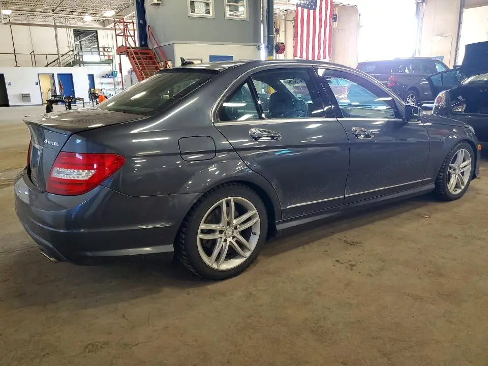 2013 MERCEDES-BENZ C 300 4MATIC  