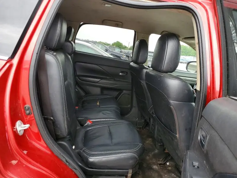 2019 MITSUBISHI OUTLANDER SE  