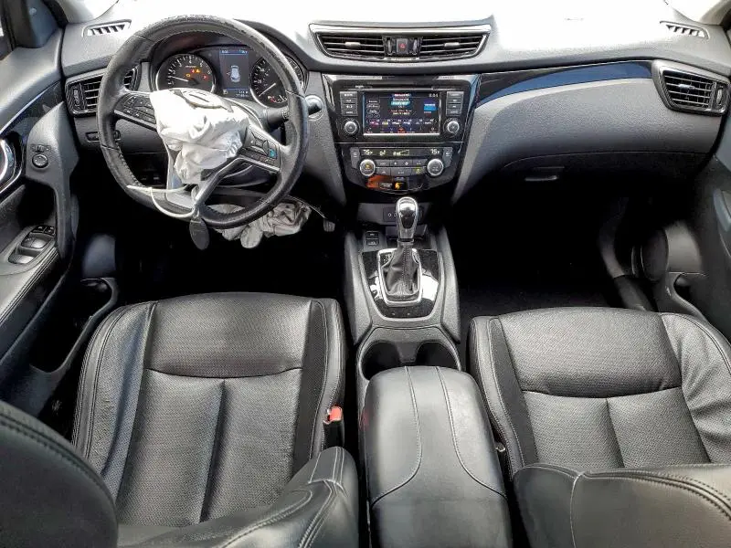 2022 NISSAN ROGUE SPORT SL  