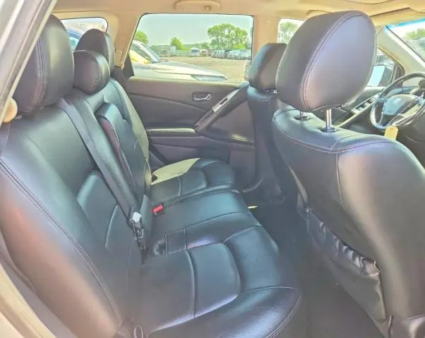 2011 NISSAN MURANO S  