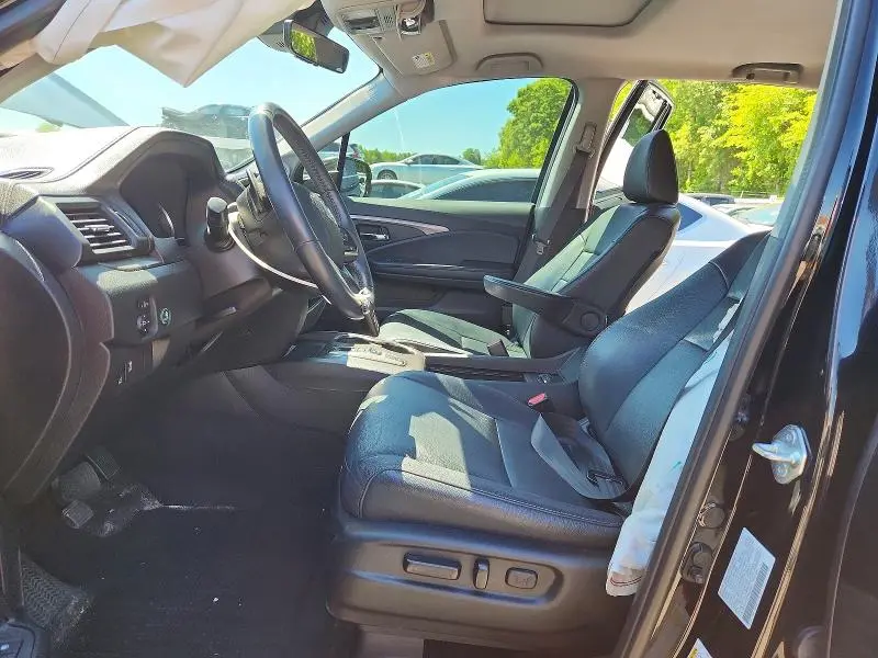 2022 HONDA PILOT SE  