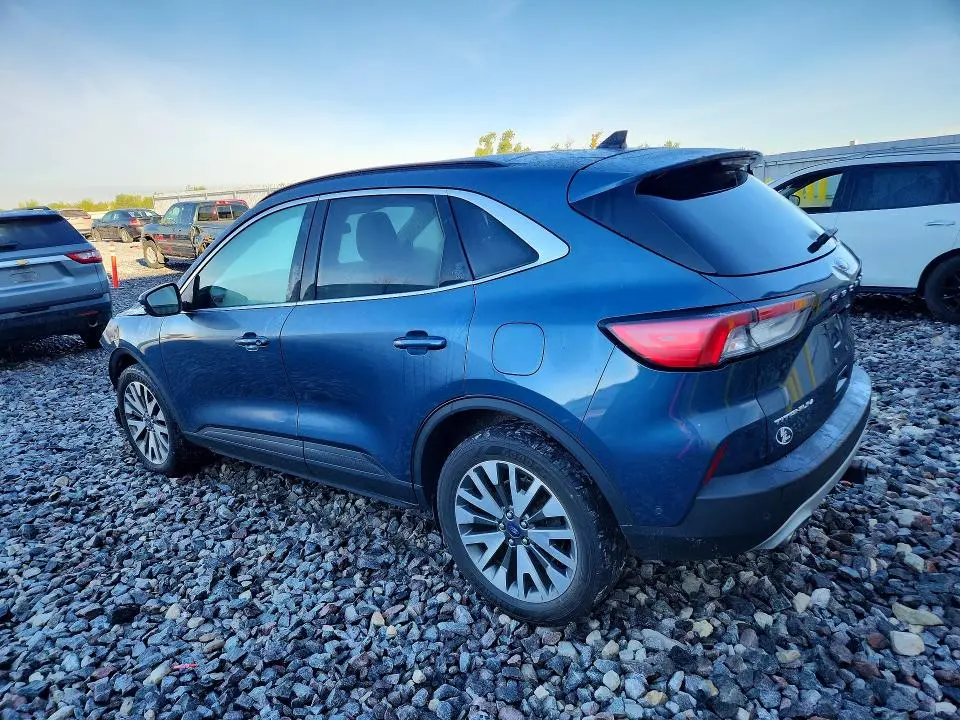 2020 FORD ESCAPE TITANIUM  