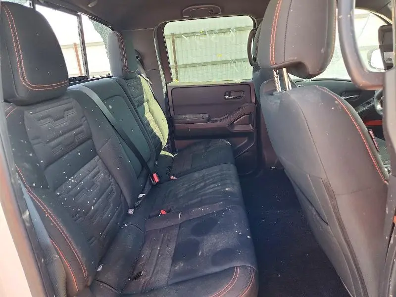 2025 NISSAN FRONTIER PRO-X  