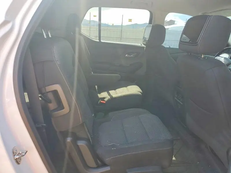 2019 CHEVROLET TRAVERSE LT  
