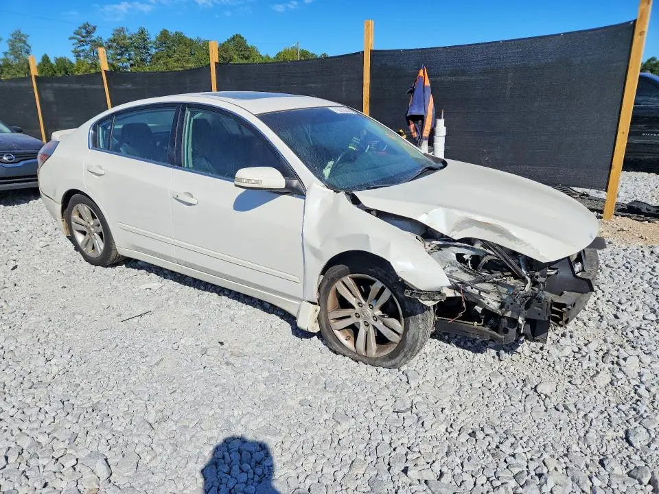 2012 NISSAN ALTIMA SR  