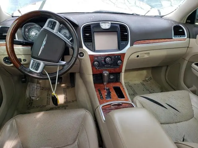 2011 CHRYSLER 300C   