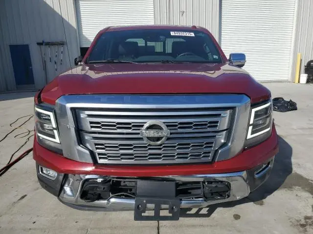2021 NISSAN TITAN SV  