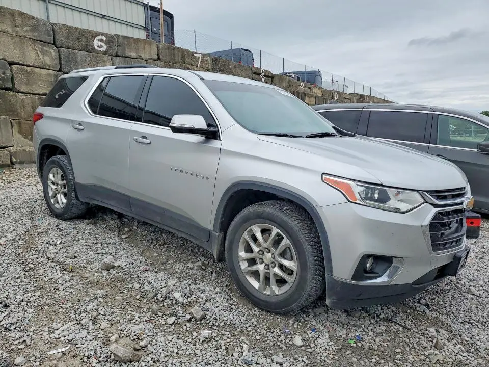 2018 CHEVROLET TRAVERSE LT  