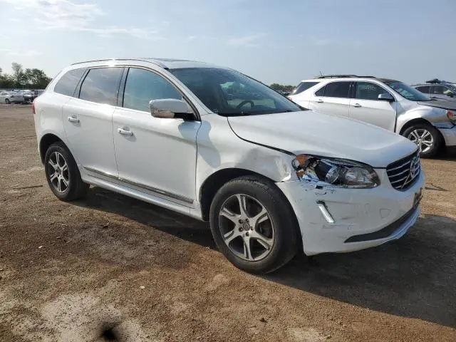 2015 VOLVO XC60 T6 PREMIER  