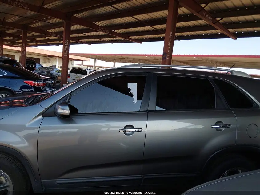 2012 KIA SORENTO EX