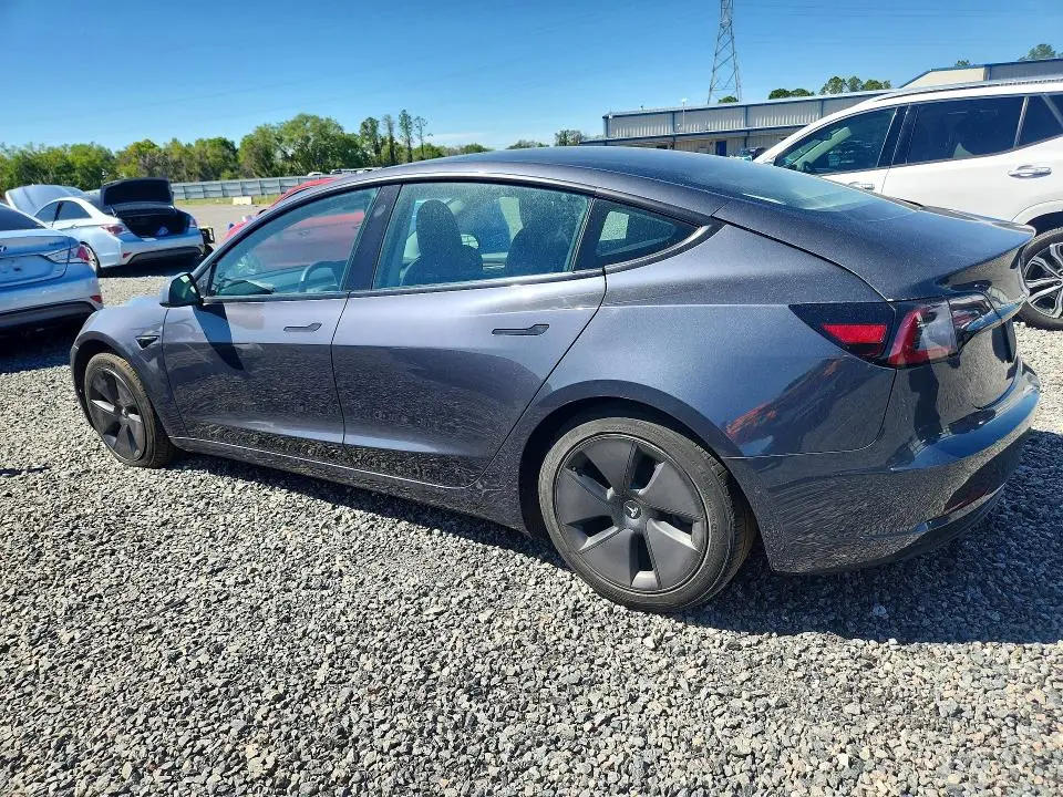 2021 TESLA MODEL 3   