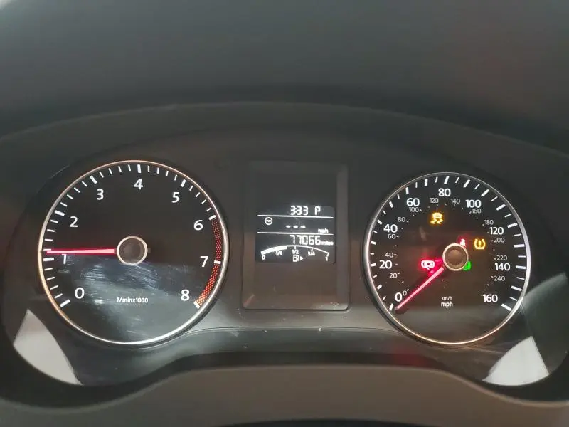 2014 VOLKSWAGEN JETTA SE  