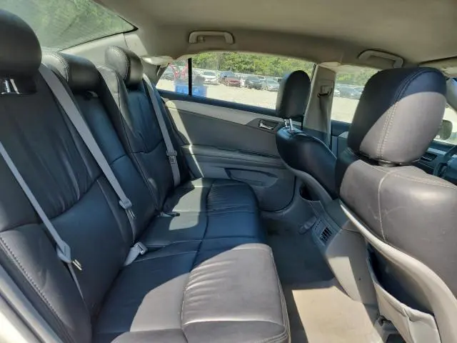 2010 TOYOTA AVALON XL  