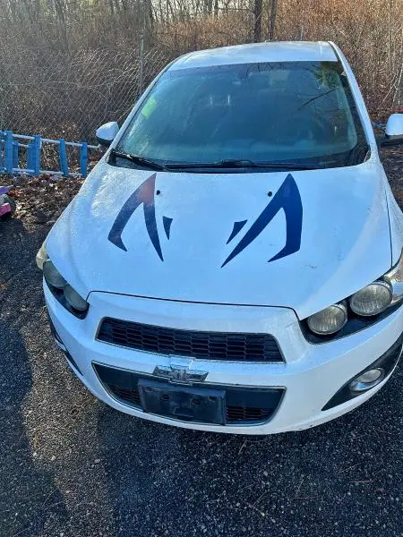 2015 CHEVROLET SONIC LT  