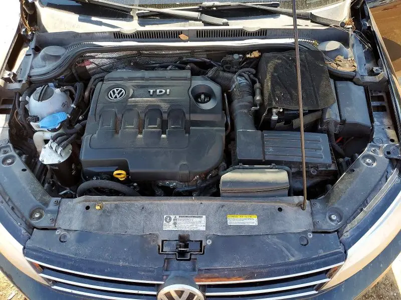 2015 VOLKSWAGEN JETTA TDI  