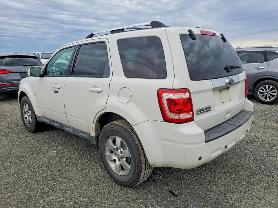 2011 FORD ESCAPE LIMITED  