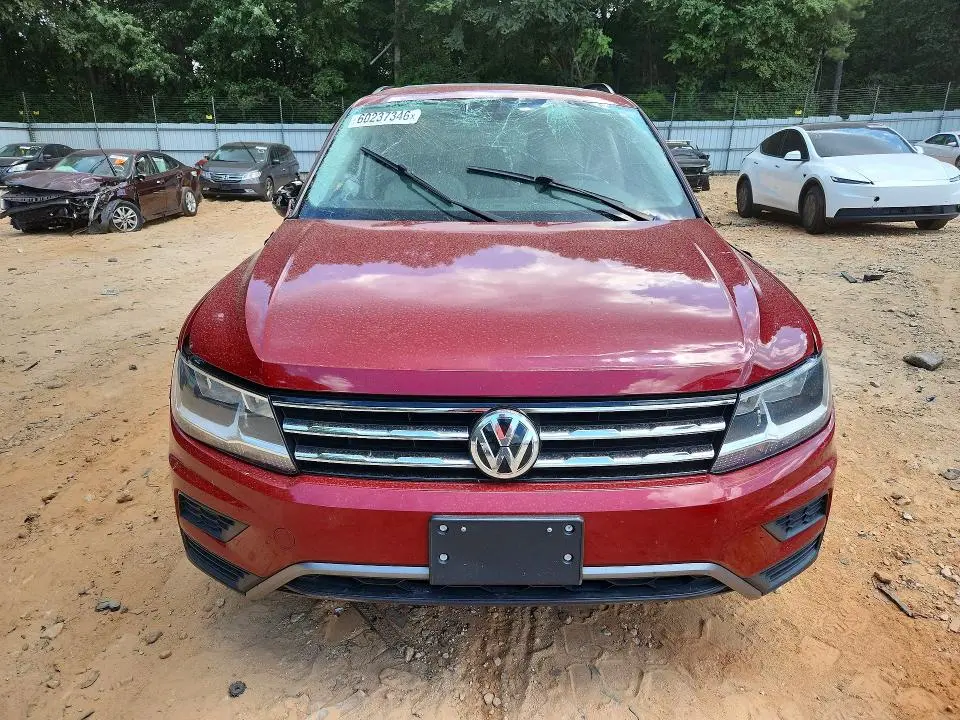 2018 VOLKSWAGEN TIGUAN SE  