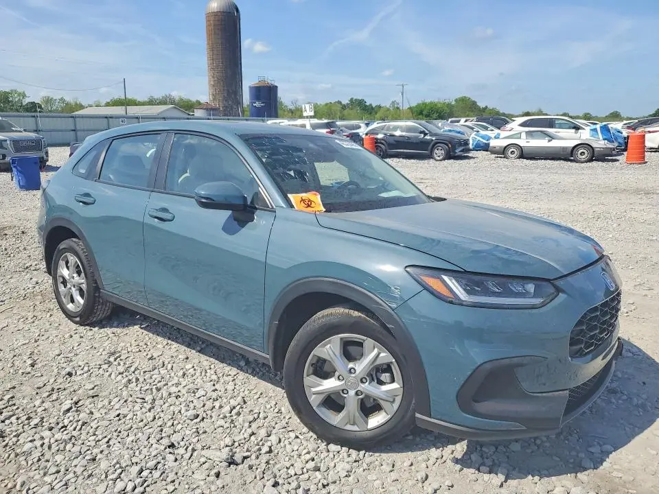 2025 HONDA HR-V LX  