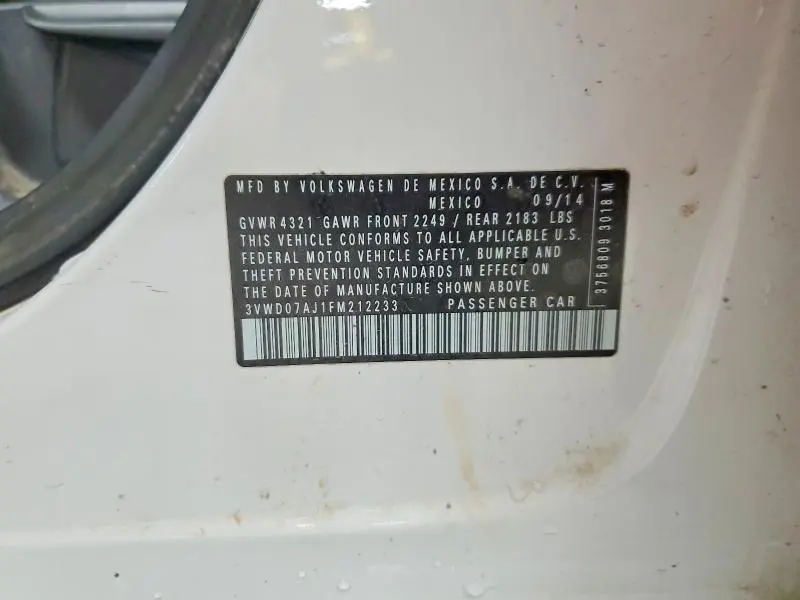 2015 VOLKSWAGEN JETTA SE  